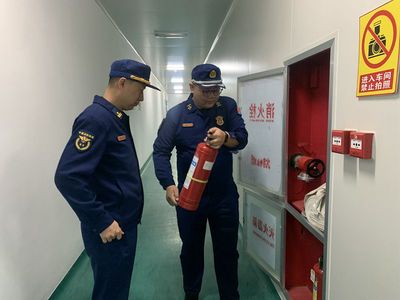 武川縣消防救援大隊對重點單位開展消防產(chǎn)品檢查