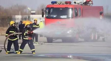 天津機(jī)場:舉行航空器爆炸物威脅應(yīng)急處置綜合演練